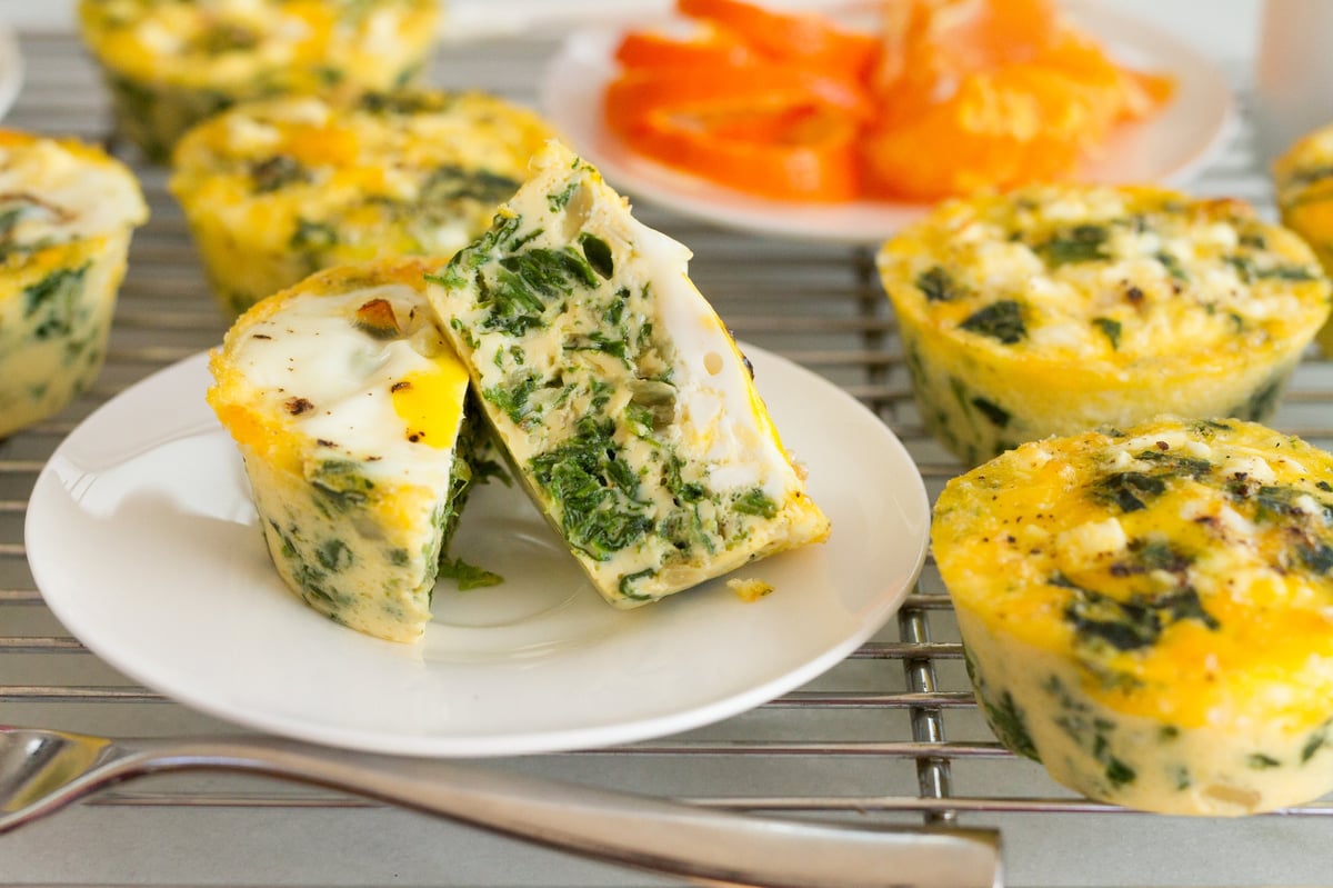 Frittata mediterránea con espinacas y queso de cabra